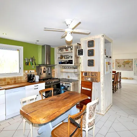 Сasa de vacaciones Authentique Maison Piscine *