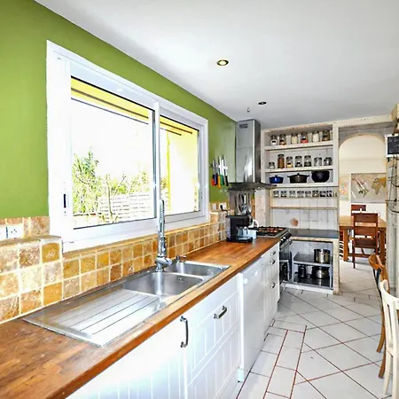 Сasa de vacaciones Authentique Maison Piscine